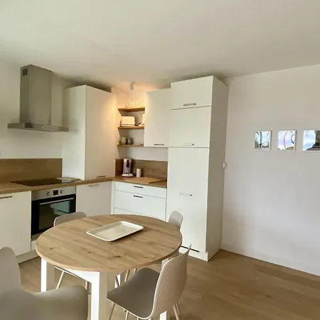 Vue Pour 4 Personnes *