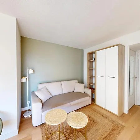 Vue Pour 4 Personnes Daire *